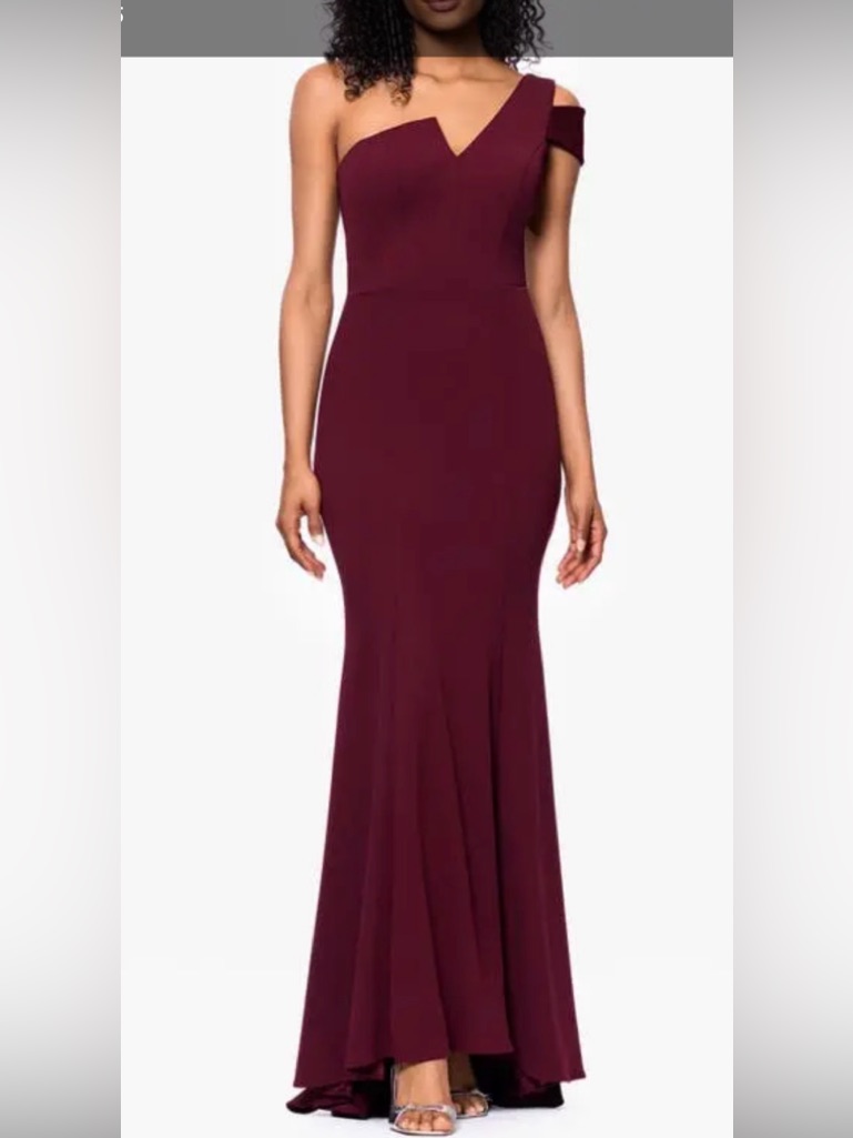Betsy & Adam One-Shoulder Scuba Crepe Gown - Burgundy